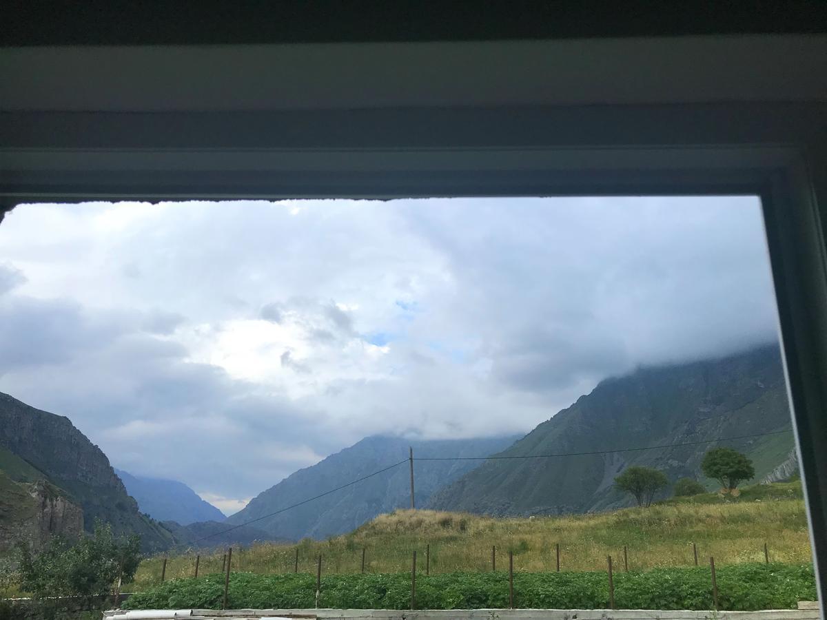 Riverside Kazbegi Ngoại thất bức ảnh