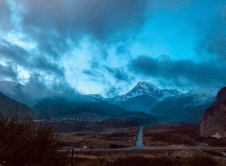 Riverside Kazbegi Ngoại thất bức ảnh